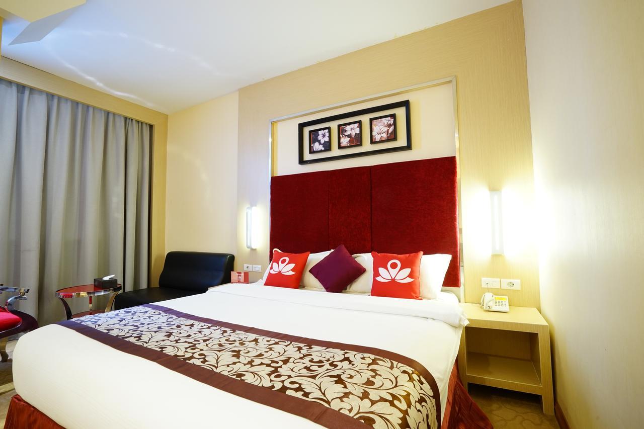 Zen Rooms Near Bcs Mall Penuin Batam Екстер'єр фото