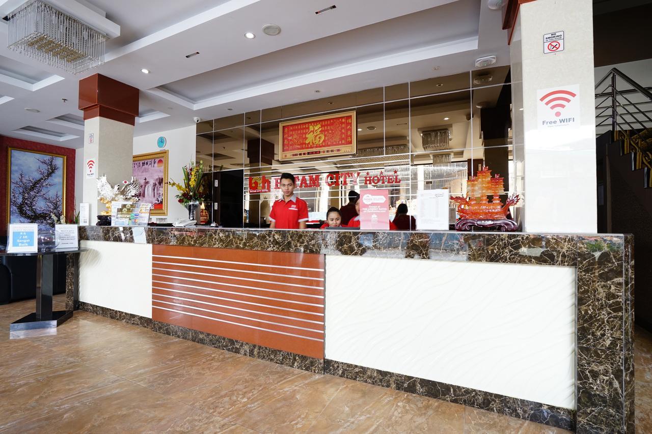 Zen Rooms Near Bcs Mall Penuin Batam Екстер'єр фото